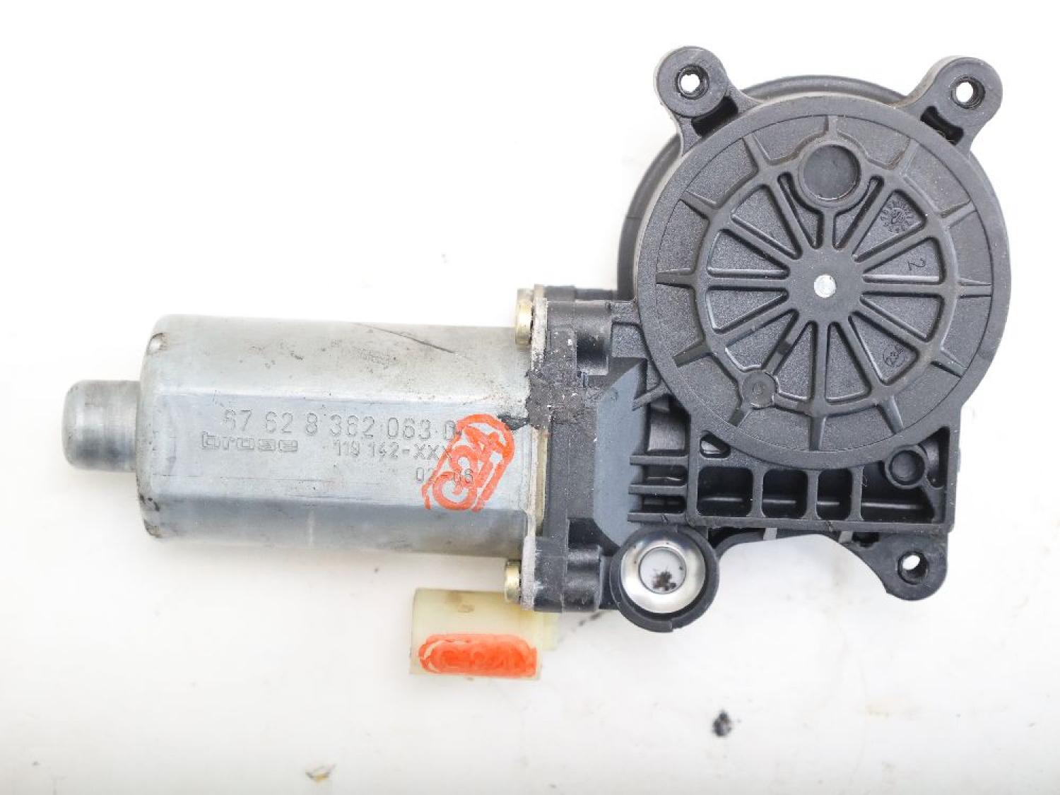 Fensterheber-Motor vorn rechts 67628362063 BMW 3er Cabrio E46