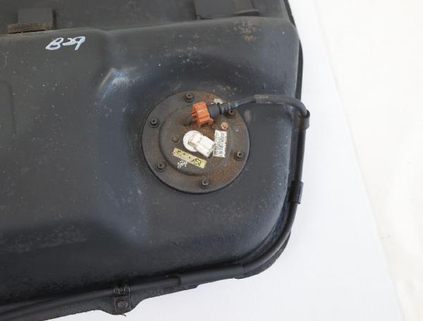 Kraftstofftank 311502E900 Kia SPORTAGE 2 JE