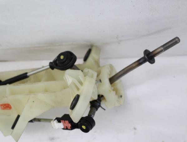 Schaltknüppel D65146500H Mazda 2 DE
