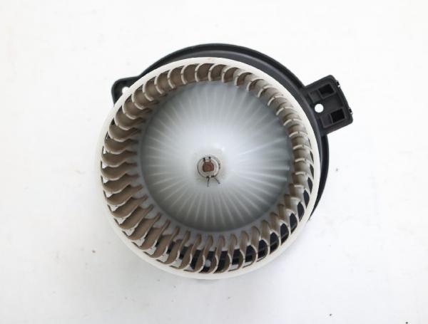 Heizgebläsemotor 3727000691 Mazda 2 DE