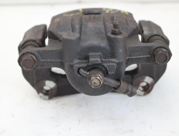 Hinterachse Mitsubishi SPACE GEAR PAO MR162728 2,5 64 KW 87 PS  Diesel 01-2000 gebraucht 4