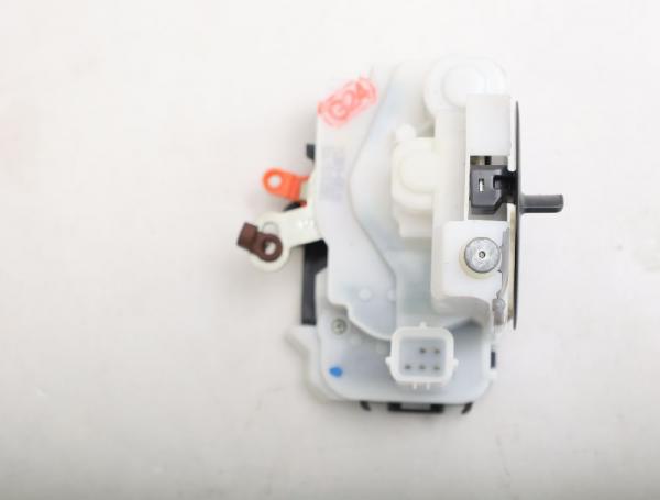 Türschloß hinten rechts 151810891 Fiat DOBLO 2 263