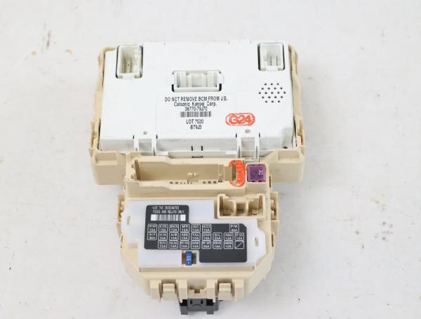 Sicherungskasten 3677079J70 Suzuki SX4 EY GY