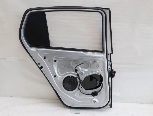 Tür hinten links 1K6833105J VW GOLF 5