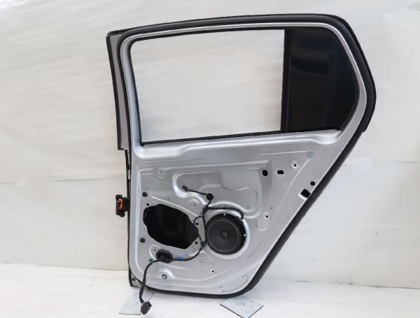 Tür hinten rechts 1K6833106J VW GOLF 5