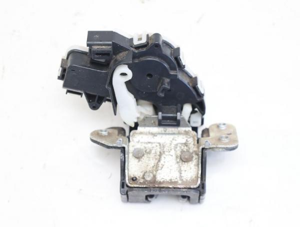 Schloß Heckklappe G33M62310 Mazda 3 BL