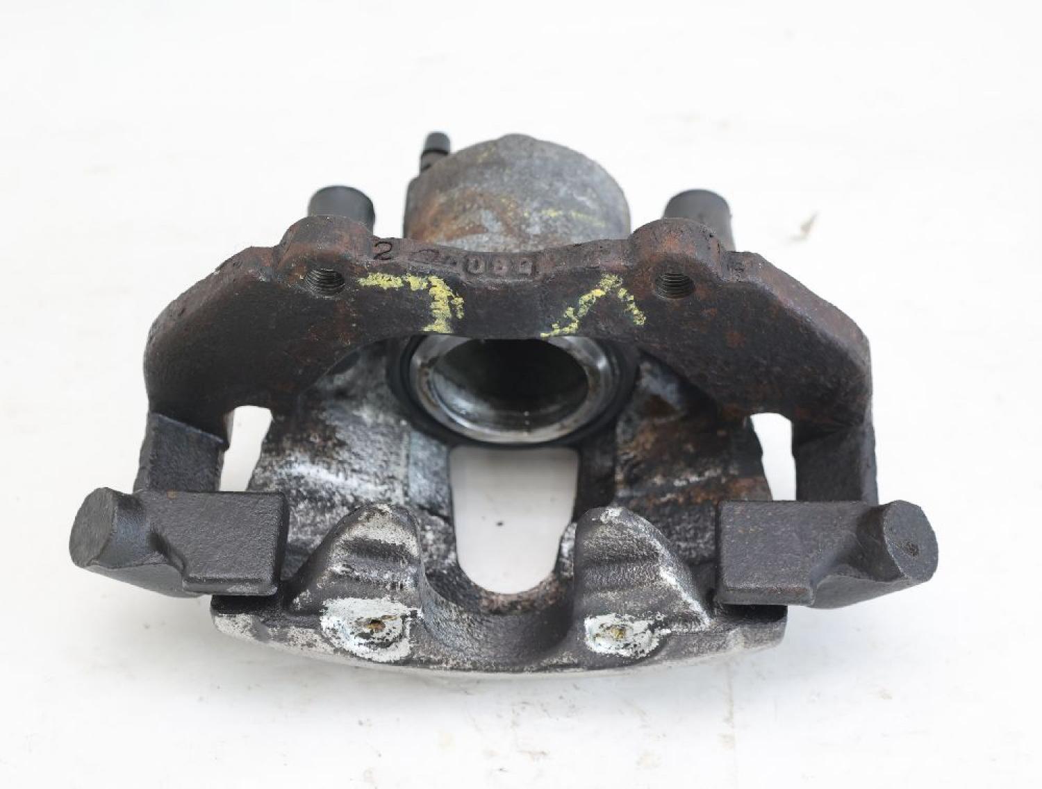 Bremssattel vorn links BPYK3371XB Mazda 3 BL