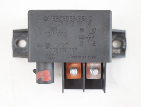 Relais 0025426419 Mercedes E-KLASSE S211