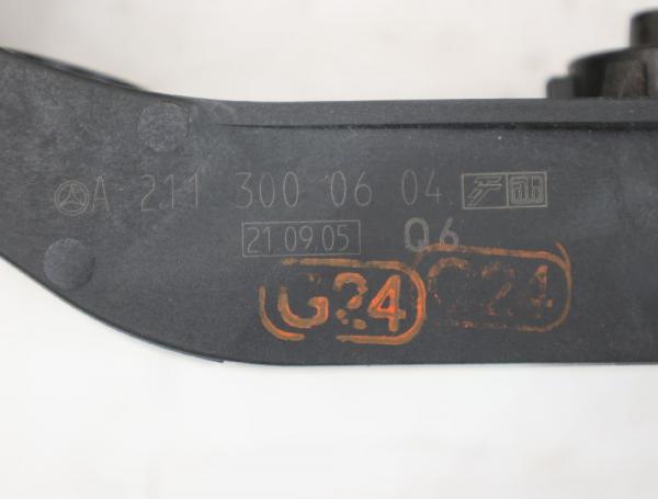 Gaspedal 2113000604 Mercedes E-KLASSE S211