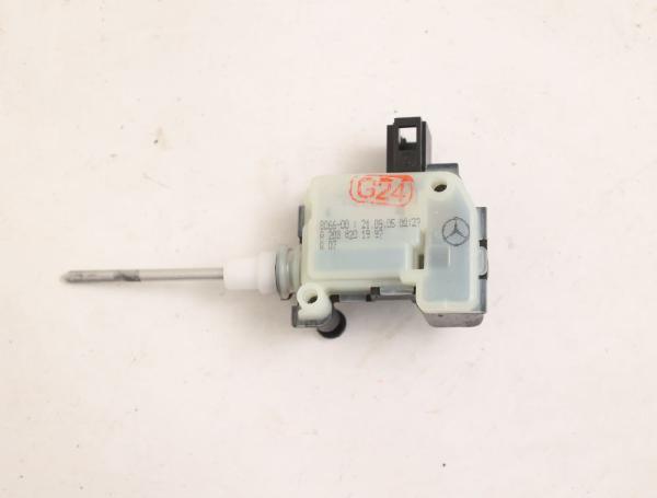 Stellmotor ZV Tankklappe 2038201997 Mercedes E-KLASSE S211