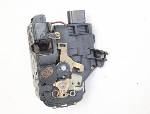 Türschloß vorn rechts 4B1837016G Audi A6 Avant C5