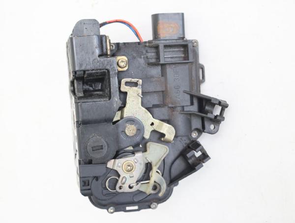 Türschloß hinten rechts 4B0839016G Audi A6 Avant C5