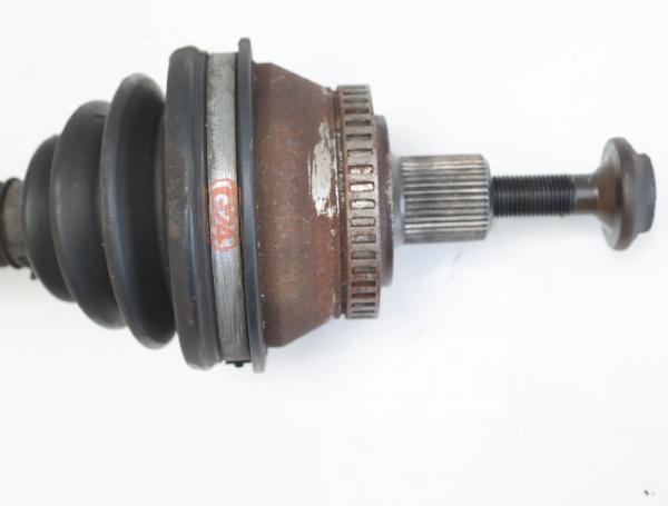 Antriebswelle vorn rechts 4B0407272C Audi A6 Avant C5