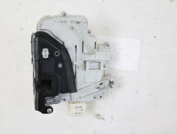 Türschloß vorn links 4F1837015E Audi A6 Avant C6