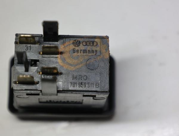 Schalter Heckscheibenheizung 701959621 VW T4 Kasten