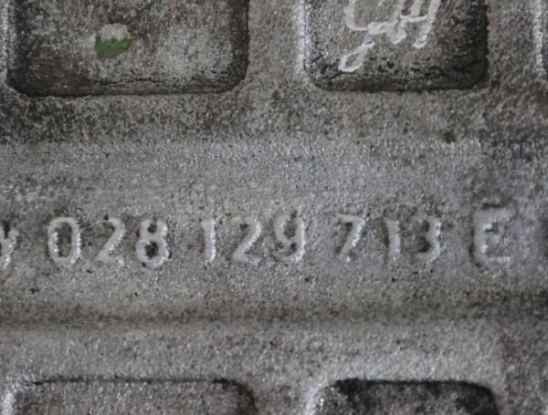 Ansaugkrümmer 028129713 VW T4 Kasten