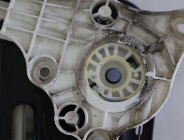 Fensterheber elektrisch vorn links 51337138465 BMW 1er E81 E87