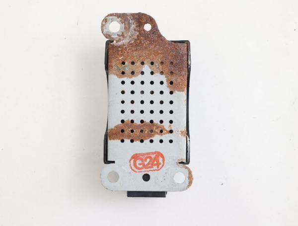 Antennenweiche 5M0035570B VW GOLF 5