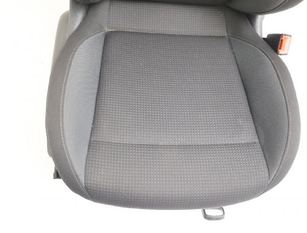 Sitz vorn rechts 6R4881106M VW POLO 5 6R