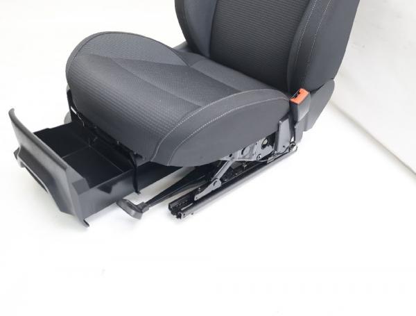Sitz vorn rechts 6R4881106M VW POLO 5 6R