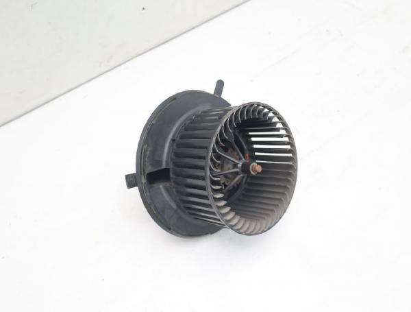 Heizgebläsemotor 1K1819015A VW GOLF 5