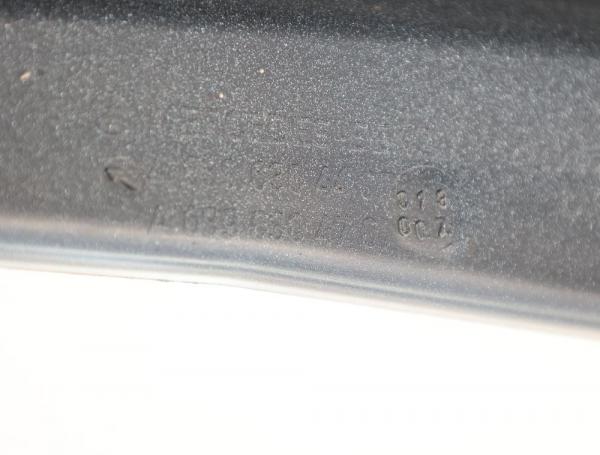 Kotflügel vorn rechts 6396304407 Mercedes VITO 2 W639