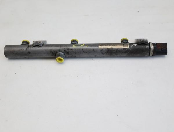 Diesel Verteilerrohr 6420702695 Mercedes VITO 2 W639