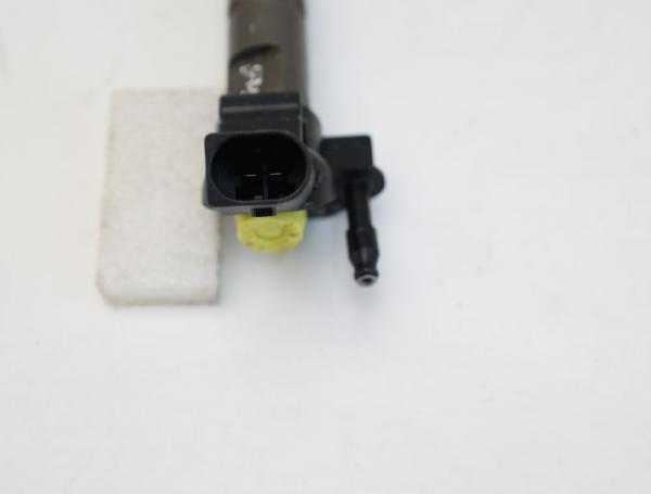 Einspritzduese (Diesel) Zylinder 1 6420701387 Mercedes VITO 2 W639