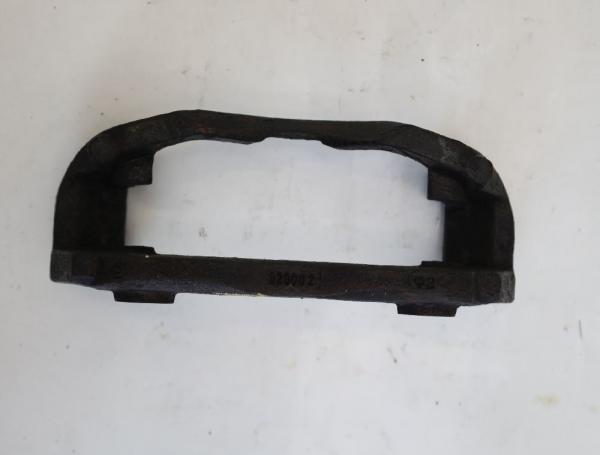 Bremssattelträger vorn rechts 0004207515 Mercedes VITO 2 W639