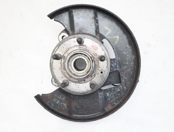 Achsschenkel vorn links 13219080 Opel INSIGNIA A