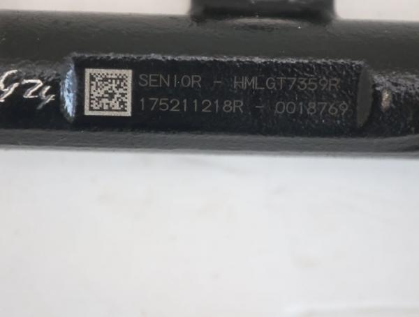 Diesel Verteilerrohr 175211218R Nissan NAVARA D23
