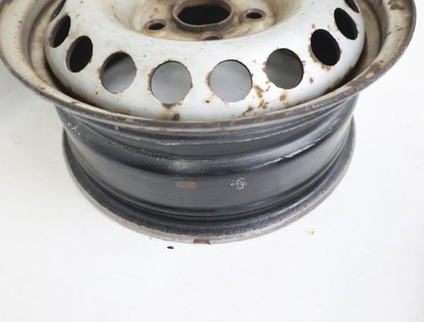 Felge Stahl hinten links 7H0601027D VW T5 BUS