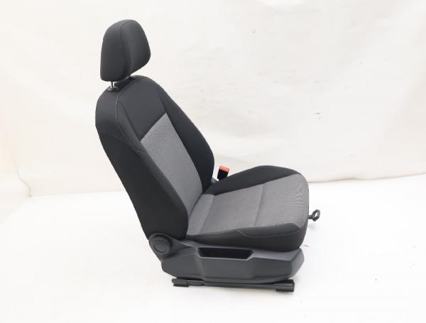 Sitz vorn rechts 5Q4881106 VW GOLF 7 VARIANT