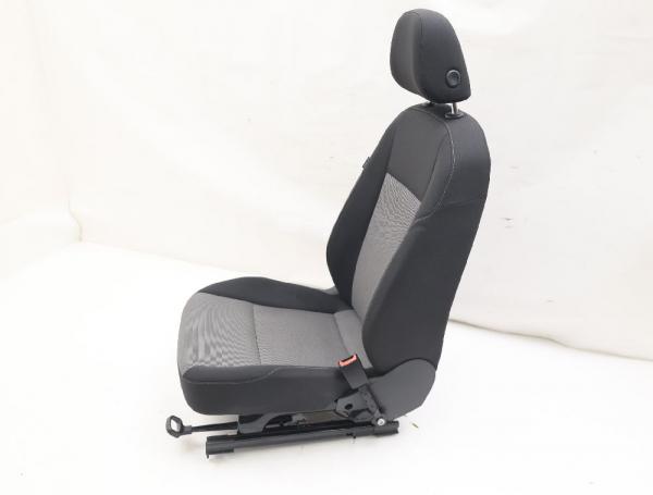 Sitz vorn rechts 5Q4881106 VW GOLF 7 VARIANT