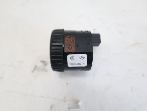 Schalter Allrad 8200796642A DACIA DUSTER 1