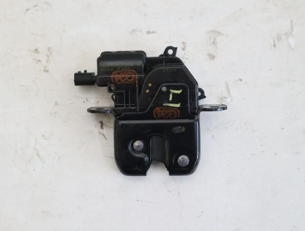 Schloß Heckklappe 905030010R DACIA DUSTER 1