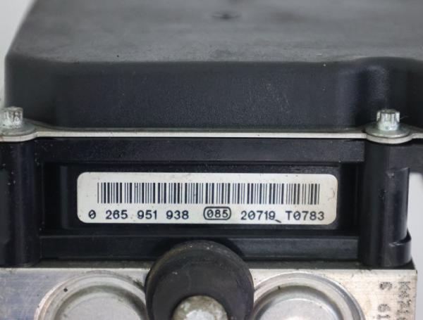 Hydraulikeinheit ABS 8201304731 DACIA DUSTER 1