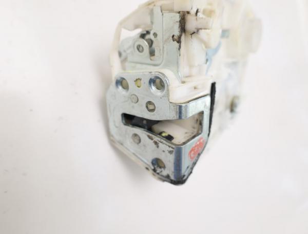 Türschloß hinten rechts 8230151K20 Suzuki SPLASH EX