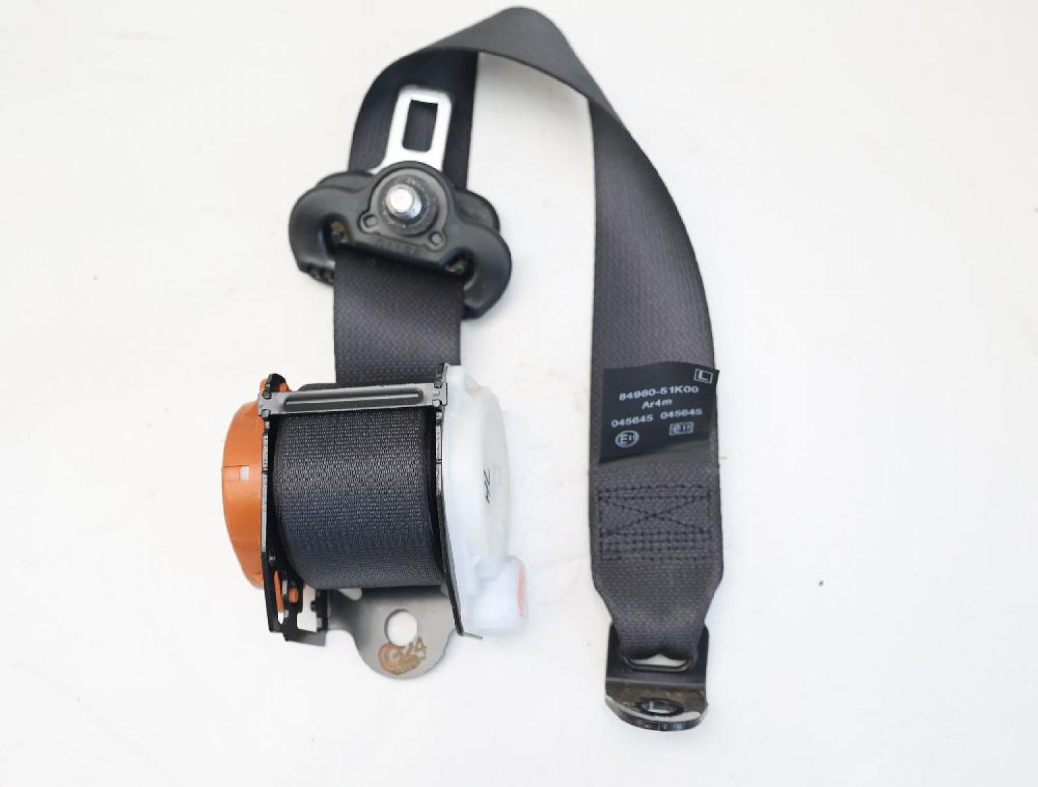 Sicherheitsgurt hinten links 8498051K00 Suzuki SPLASH EX