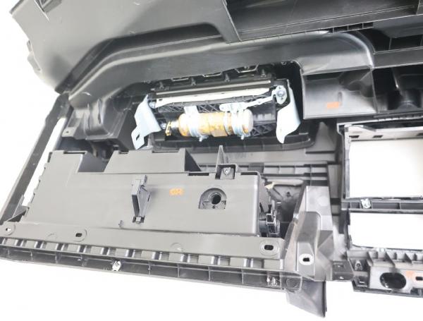 Armaturenbrett 5K1857001B81X VW GOLF 6