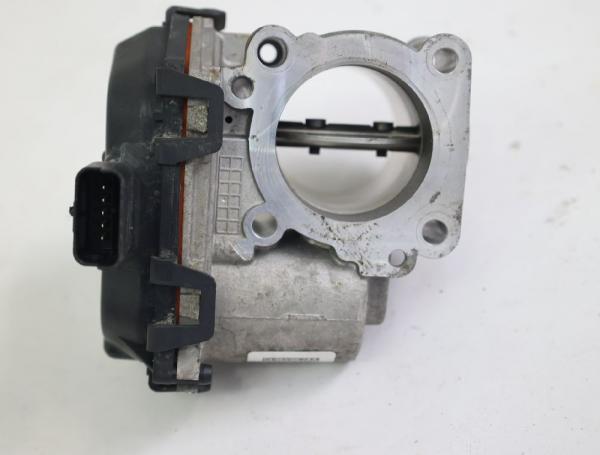 Drosselklappenstutzen VV29039645 Ford FOCUS 3