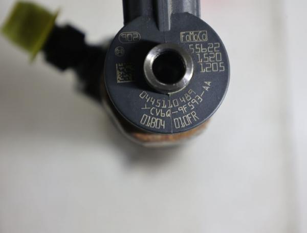 Einspritzduese (Diesel) Zylinder 4 0445110489 Ford FOCUS 3