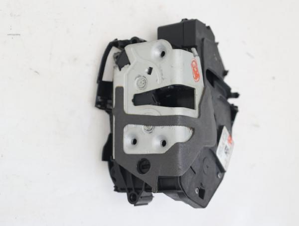 Türschloß vorn rechts BM5AA21812CF Ford FOCUS 3