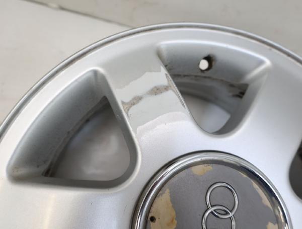 Felge Alu/Leichtmetall vorn rechts 8L0601025F Audi A3 8L