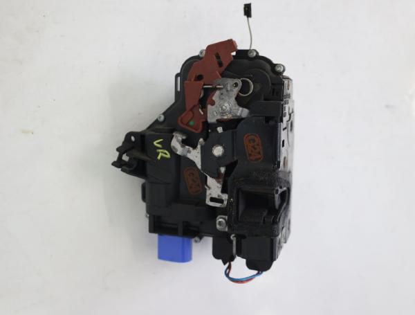 Tür hinten rechts Audi A6 C5 4B0833052 12-2001 gebraucht 1