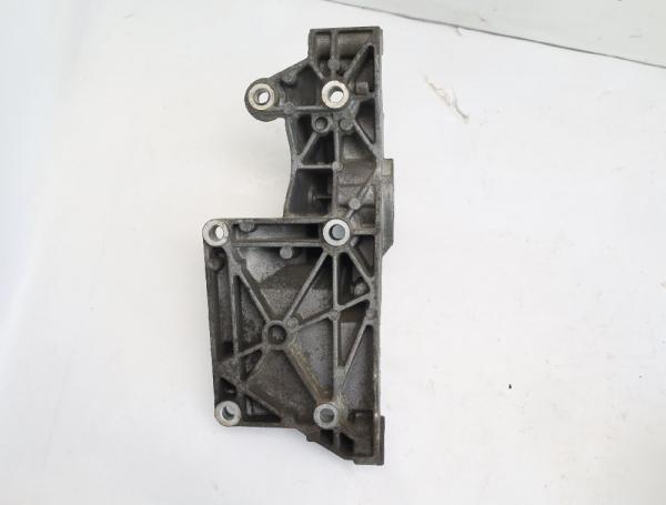 Aggregatehalter 038903143AG Skoda FABIA 2 Combi 5J