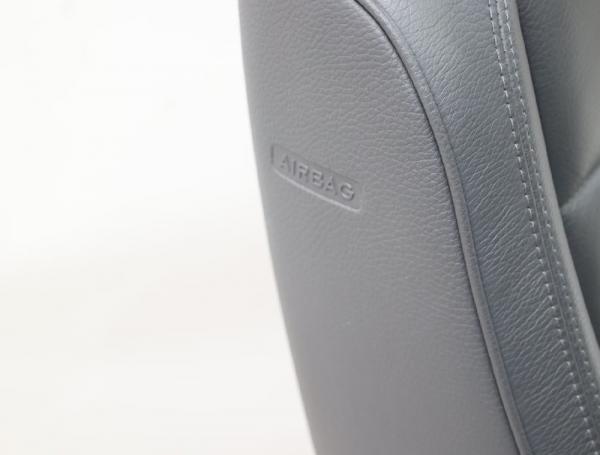 Sitz vorn rechts 7L6881406BK VW TOUAREG 1 7L