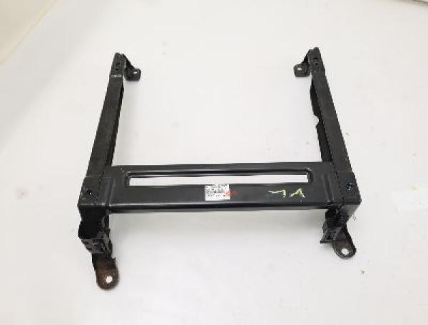 Sitzkonsole 7L0881677B VW TOUAREG 1 7L
