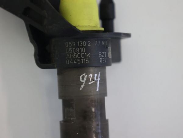 Einspritzduese (Diesel) Zylinder 1 059130277AB VW TOUAREG 1 7L