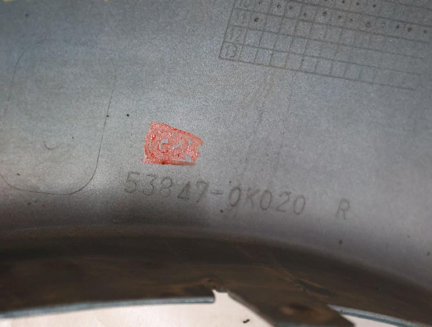 Kotflügel Verbreiterung 538470K020 Toyota HILUX 7 KUN
